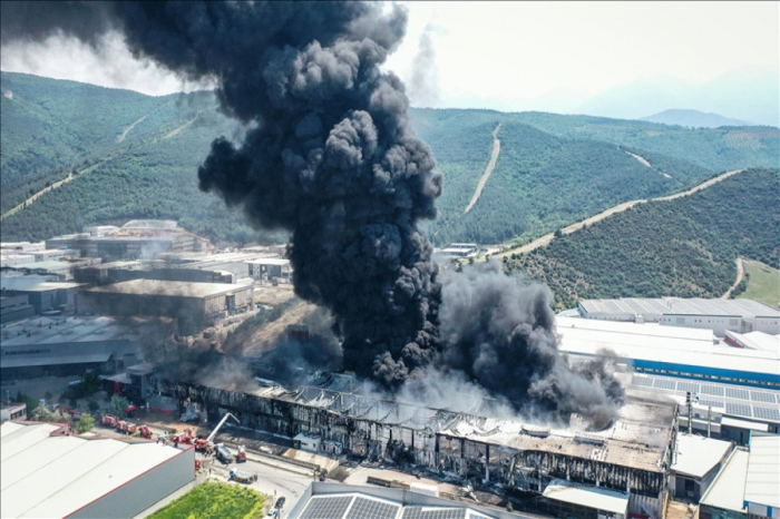   Bei einer Explosion in einer Fabrik in Bursa ist ein Mensch ums Leben gekommen  