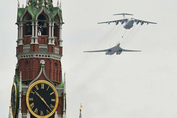  Cancelan la parte aérea del desfile militar en Moscú debido a las condiciones climáticas 