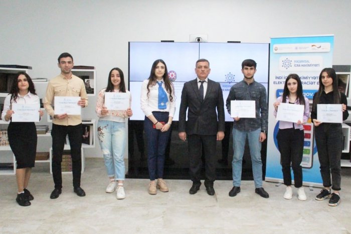 Rəqəmsal könüllülərin maarifləndirmə işlərinin birinci mərhələsi yekunlaşıb