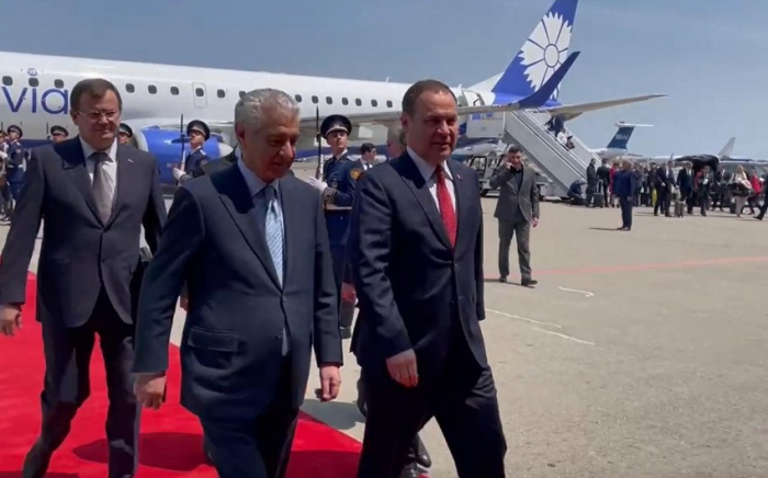   Premierminister von Belarus ist in Baku eingetroffen  