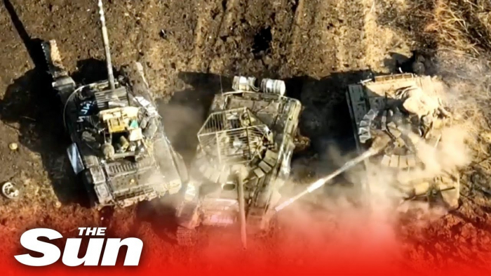   Ukrainische Soldaten zerstören Panzerkolonne   - VIDEO    
