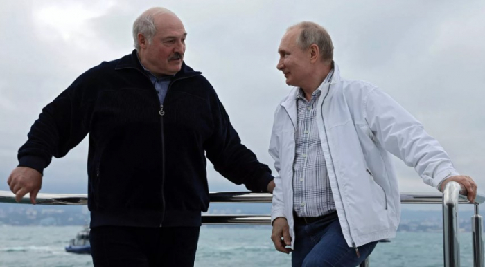    "Putin mənim böyük qardaşımdır" -    Lukaşenko      