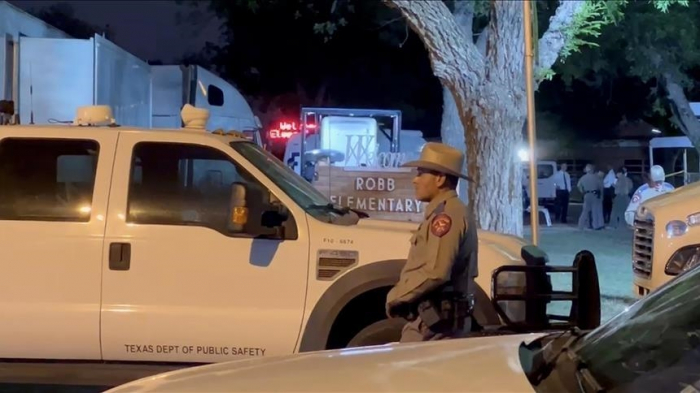 Le bilan de la fusillade dans une école primaire au Texas s