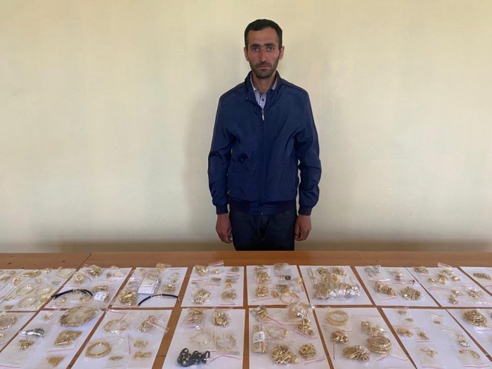    Sərhəddən 10 kiloqram qızıl keçirmək istədi      
