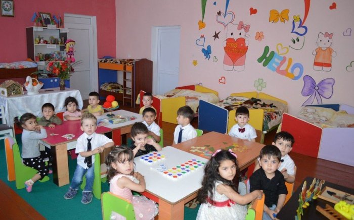    Bağçada işləmək istəyənlərin    NƏZƏRİNƏ      