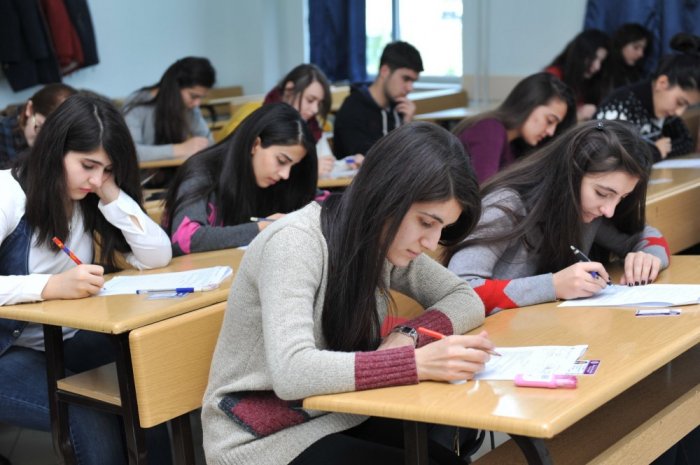  Magistraturaya qəbulda iki nəfər yüksək bal topladı -    FOTOLAR      