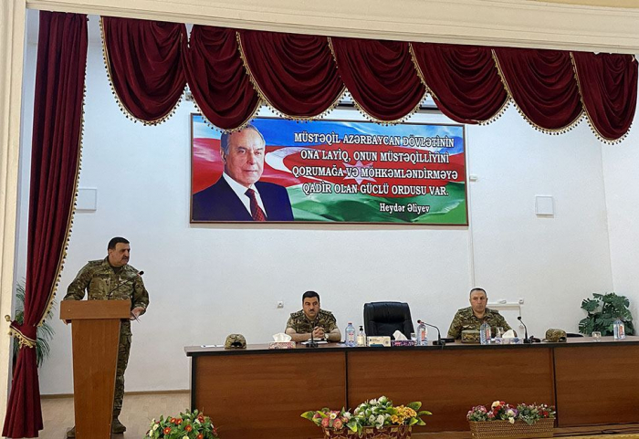  Aserbaidschanische Armee führt trainingsmethodische Sitzungen mit Militärpsychologen durch 