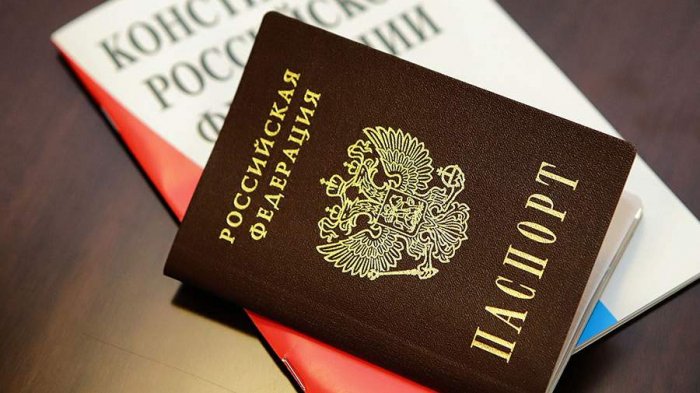 Melitopol və Xerson sakinlərinə ilk rus pasportları verildi