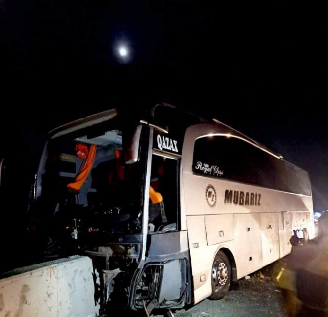    Şagirdlərin qəzaya düşməsi ilə bağlı cinayət işi açıldı  
   