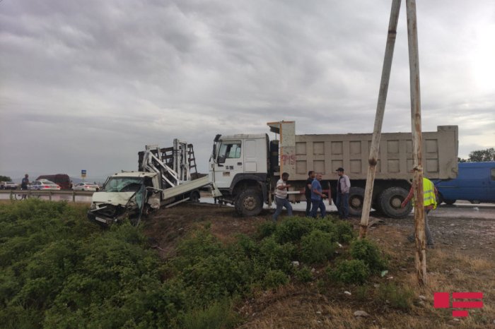    Xaçmazda ağır qəza baş verib    