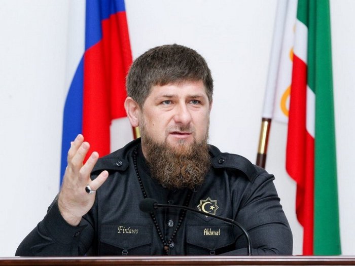    Kadırov Putinin səhhəti barədə danışdı  
   