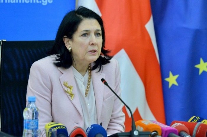    Salome Zurabişvili Azərbaycana gəlib   