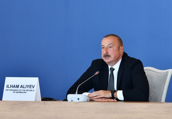       Prezident:    "Ermənistan Azərbaycanın təklif etdiyi beş prinsipi qəbul edib"   