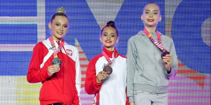 Gimnasta azerbaiyana gana medalla de bronce en Campeonato de Europa