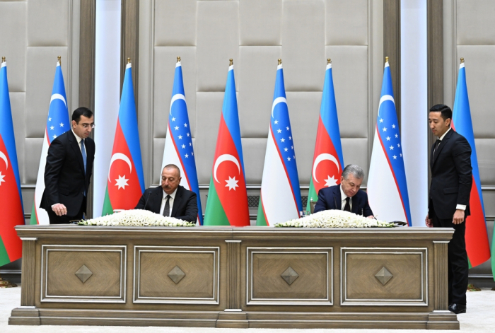 L’Azerbaïdjan et l’Ouzbékistan signent un certain nombre de documents