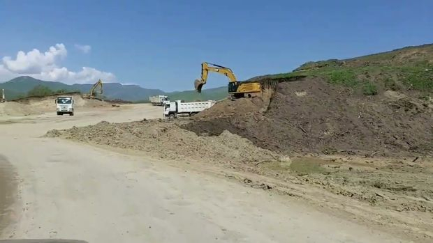    Laçın aeroportunun tikintisindən görüntülər -    VİDEO        
