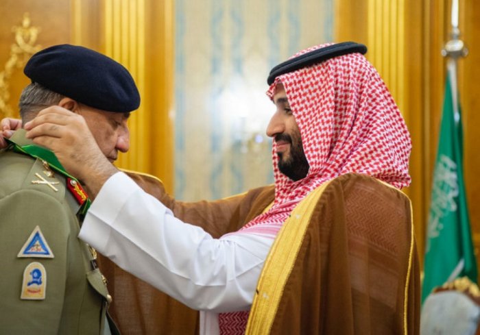 Səudiyyə Ərəbistanı Pakistanın Baş Qərargah rəisinə mükafat verdi