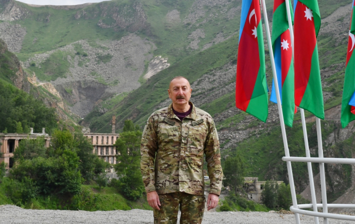   Präsident Ilham Aliyev besucht Goygol, Kalbadschar und Latschin  
