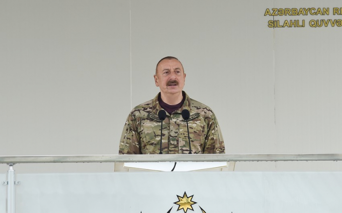     Presidente  : "El proceso de construcción del ejército va rápido después de la Segunda Guerra de Karabaj"  