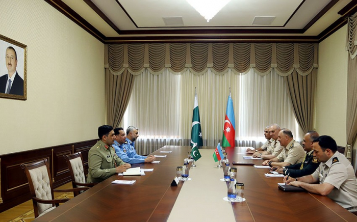 Azərbaycan-Pakistan hərbi əməkdaşlığı müzakirə olunub  
