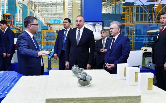    Prezidentlər Daşkənddə “TEXNOPARK” MMC-nin fəaliyyəti ilə tanış olublar - YENİLƏNİB   