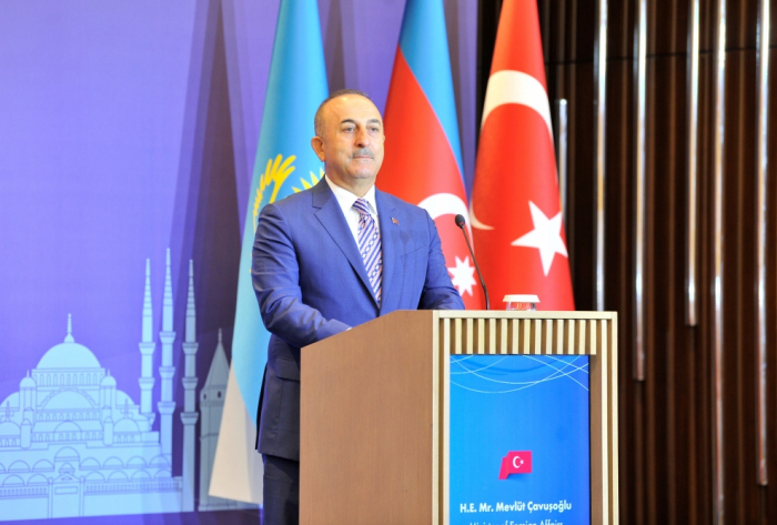   Cavusoglu:  Azerbaiyán mostró el poder del turco al mundo entero 