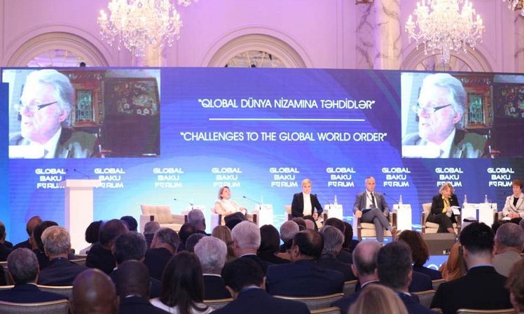    Petro Poroşenko Azərbaycan Prezidentinə təşəkkür edib   