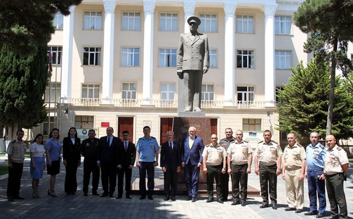    NATO-nun təhsil ekspertləri Azərbaycanda -    FOTOLAR         

