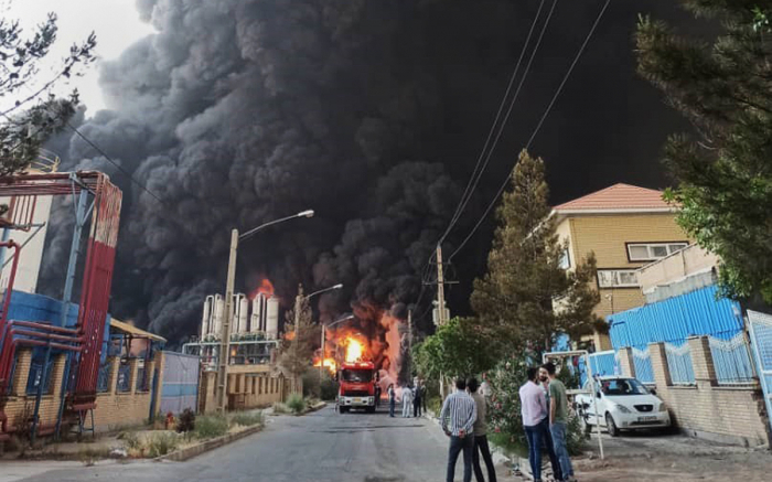   Bei einer Explosion in einer Fabrik im Iran sind 112 Menschen vergiftet worden  