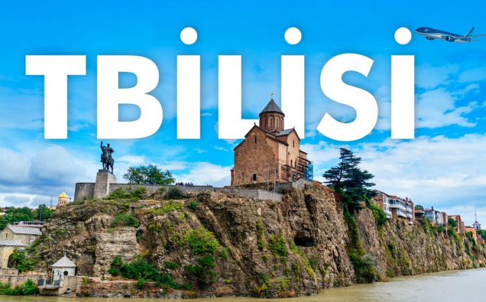 AZAL lancera des vols de Bakou à Tbilissi le mois prochain