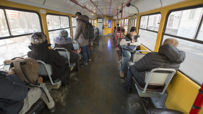    Moskvada çox uşaqlı ailələr üçün    ictimai nəqliyyat pulsuz oldu      