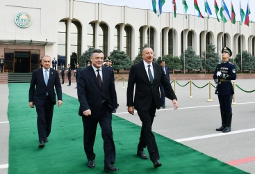  Le président azerbaïdjanais est arrivé dans la ville d’Ourguentch