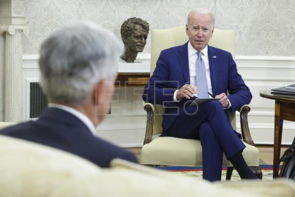 Biden anuncia que EE.UU. enviará más sistemas de misiles avanzados a Ucrania