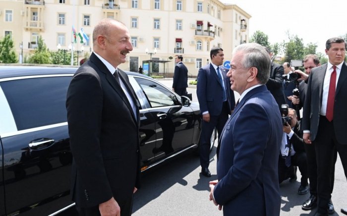       Özbəkistan Prezidenti:    "Səmərqənddə görüş tarixi, nəticəli olacaq"  
   