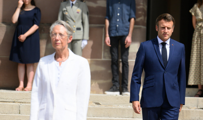 Le président français refuse la démission de sa Première ministre Elisabeth Borne