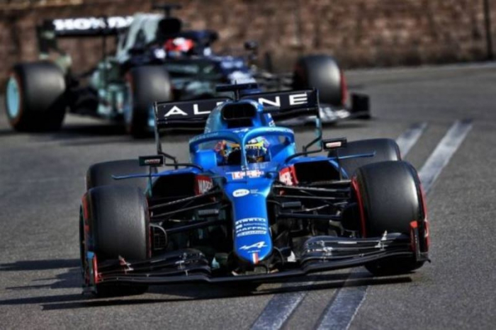    Bakıda "Formula 1"də ilk günə yekun vuruldu  
