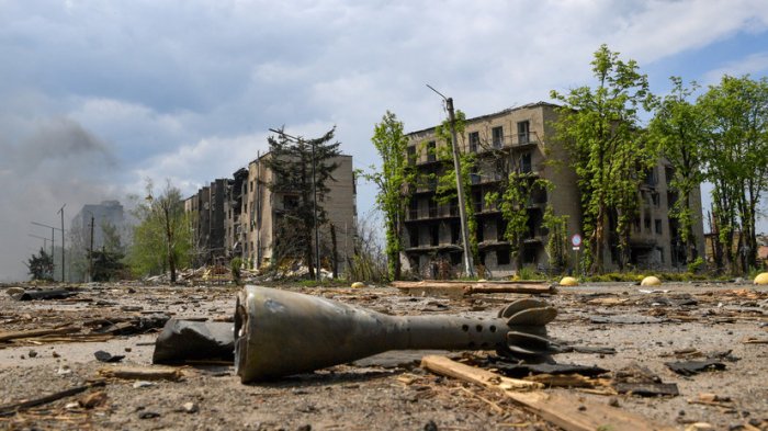       Ukrayna Ordusu:    "Severodonetskdə şiddətli döyüşlər gedir"   