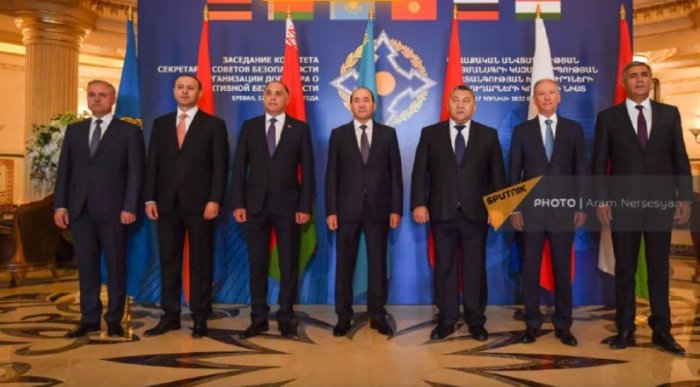    KTMT Təhlükəsizlik Şurası Katibləri İrəvana toplaşıb    