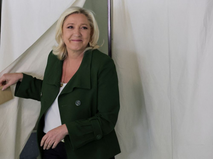 France/législatives 2022: le RN se dit "premier opposant", Marine Le Pen abandonne la présidence du parti