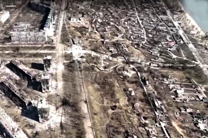 Ukraynanın Donetsk vilayətinin Liman şəhəri Yer üzündən silinib 