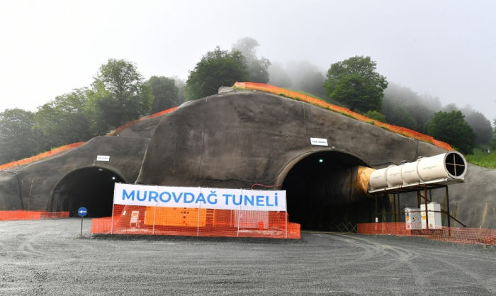 La construcción del túnel bajo Murovdag finalizará a finales de 2025