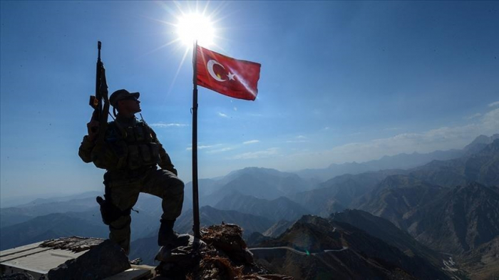 Türkiye : Reddition de 4 terroristes du PKK
