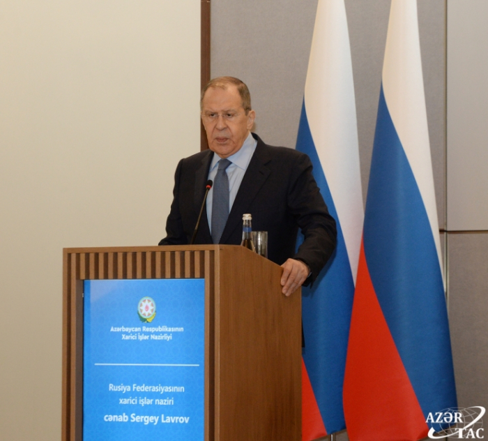     Lavrov  : "Confirmamos que no hay alternativa a la aplicación de todos los acuerdos consagrados en las tres declaraciones"  