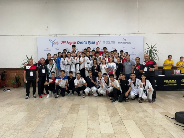 Azerbaijani taekwondo fighters claim 14 medals at Croatia Open 2022