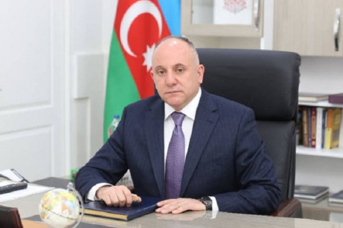   Azərbaycanda vəzifəli şəxs saxlanıldı     
