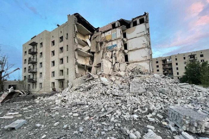    Rusiya Donetskə raket atdı -    6 nəfər ölüb      