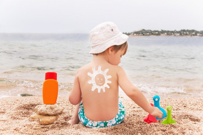  Why sunscreen is not enough to prevent sunburns -  iWONDER  