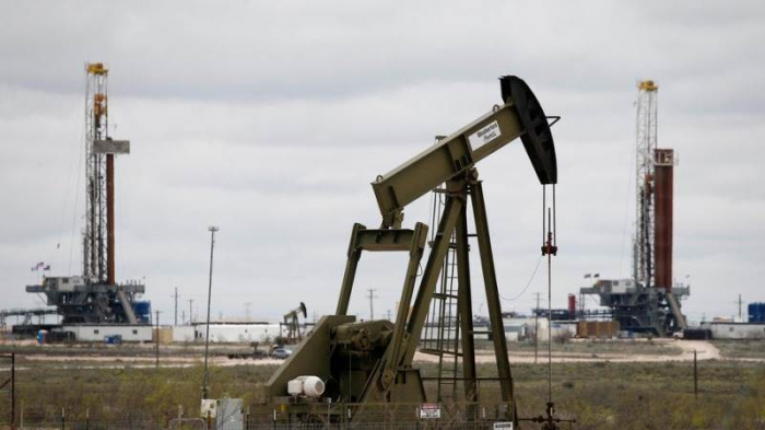 Oil prices fall on world markets 