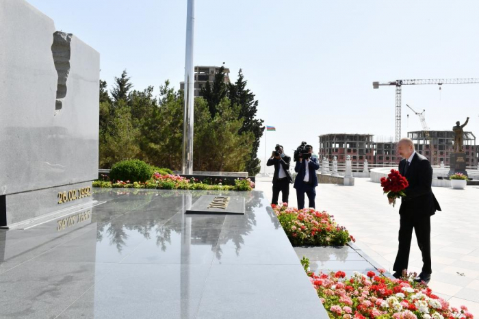  President Ilham Aliyev views repair and reconstruction works carried out in Alley of Martyrs in Sumgayit 