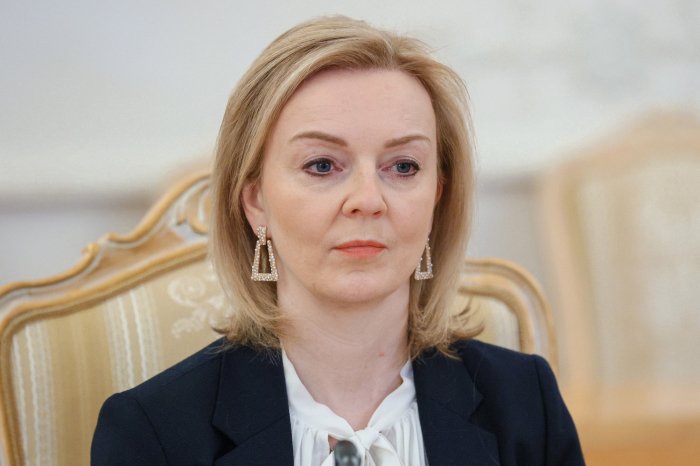       Liz Trass söz verdi:    “Ukraynanın qalib gəlməsini təmin edəcəm”  
   
